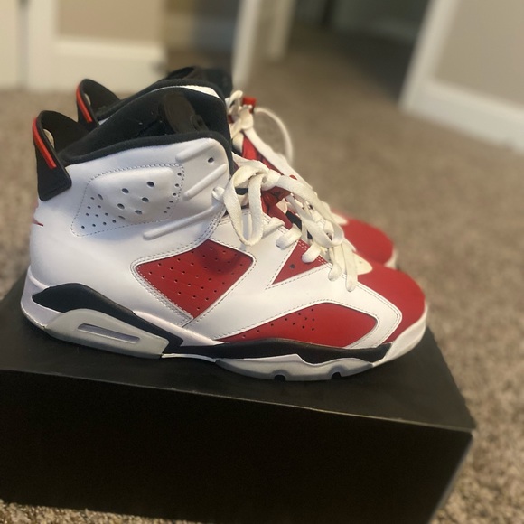 Carmine 6s - Picture 2 of 4